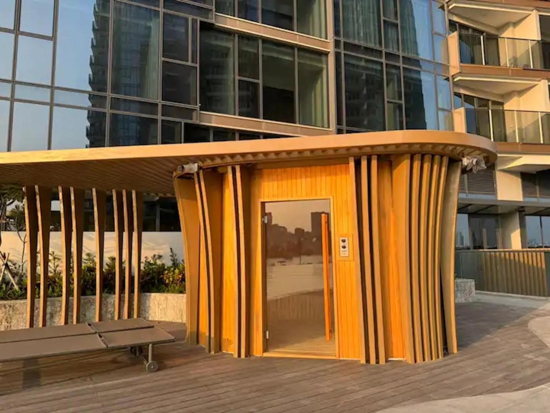 The Metropole -Complex "Opera, Crest, Galleria " -Free Pool-Gym-Sauna Room-Yoga Room Хошимин Экстерьер фото